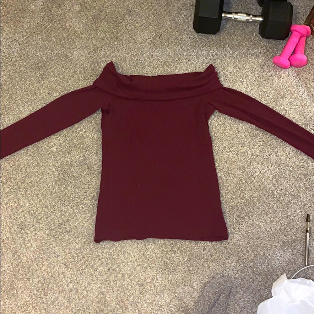 Off the shoulder long sleeve shirt